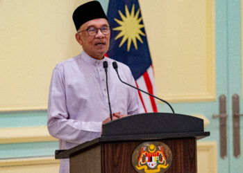 Perdana Menteri ke-10 di Pejabat Perdana Menteri House, 24 November 2022. - SADIQ ASYRAF