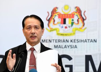 PUTRAJAYA, 25 Mac -- Ketua Pengarah Kesihatan Datuk Dr Noor Hisham Abdullah ketika sidang media harian berkaitan jangkitan COVID-19 di Kementerian Kesihatan hari ini.
-- fotoBERNAMA (2020) HAK CIPTA TERPELIHARA