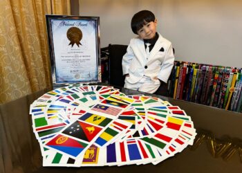 Aavyn, who is two years and nine months, has gained entry into the Malaysia Book of Records for memorising 40 international flags in one minute 一 ERICA NG