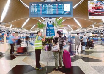 SEPANG 24 OGOS 2019. Lapangan Terbang Antarabangsa Kuala Lumpur (KLIA) kembali beroperasi seperti biasa hari ini selepas mengalami gangguan teknikal sejak beberapa hari lalu. NSTP/MOHD FADLI HAMZAH.