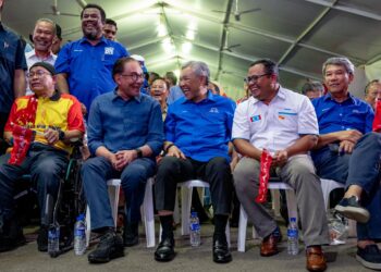 YAB Perdana Menteri, Dato’ Seri Anwar Ibrahim hadir pada Jelajah Mega Madani di Bangi pada 7 Julai 2023. - AFIQ HAMBALI/Pejabat Perdana Menteri

NO SALES; NO ARCHIVE; RESTRICTED TO EDITORIAL USE ONLY. NOTE TO EDITORS: This photos may only be used for editorial reporting purposes for the contemporaneous illustration of events, things or the people in the image or facts mentioned in the caption. Reuse of the pictures may require further permission. MANDATORY CREDIT - AFIQ HAMBALI/Prime Minister’s Office o
