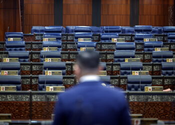 KUALA LUMPUR, 20 Nov -- Persidangan Dewan Rakyat hari ini menyaksikan tempat duduk blok pembangkang kosong.

Setakat 11 pagi tadi, kesemua Ahli Parlimen pembangkang masih belum berada di kerusi masing-masing.

Persidangan Dewan Rakyat kali ini berlangsung selama 32 hari bermula 9 Okt lepas hingga 30 Nov ini.

--fotoBERNAMA (2023) HAK CIPTA TERPELIHARA