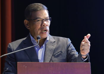 PUTRAJAYA, 4 Dis -- Menteri Dalam Negeri Datuk Seri Saifuddin Nasution Ismail menyampaikan ucapan semasa hadir pada Sambutan Setahun Kementerian Dalam Negeri (KDN) MADANI dan Perhimpunan Bulanan KDN hari ini.

--fotoBERNAMA (2023) HAK CIPTA TERPELIHARA