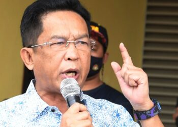 JELEBU, 13 Mac -- Timbalan Menteri Wilayah Persekutuan yang juga Ahli Parlimen Jelebu Datuk Seri Jalaluddin Alias berucap pada program Back To Schol kawasan Parlimen Jelebu di Dewan Majlis Daerah Petaling, hari ini. 

 --fotoBERNAMA (2022) HAK CIPTA TERPELIHARA