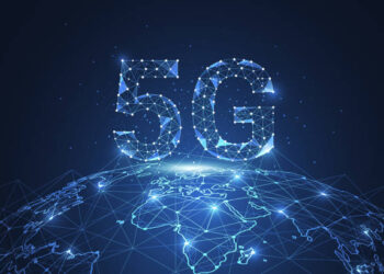 5G global network connection. Polygon connect dot and line shaped of network business. Vector Illustration