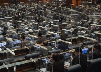 KUALA LUMPUR, 26 Julai -- Suasana di dalam Dewan Rakyat pada Mesyuarat Khas Penggal Ketiga, Majlis Parlimen Keempat Belas di Parlimen hari ini.
Perdana Menteri Tan Sri Muhyiddin Yassin akan membentangkan Pelan Pemulihan Negara (PPN) pada sidang khas Dewan Rakyat tersebut.
--fotoBERNAMA (2021) HAK CIPTA TERPELIHARA