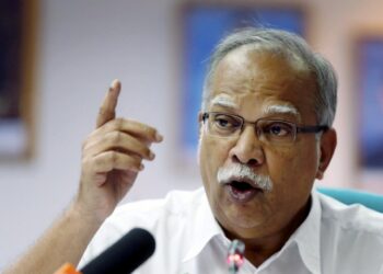 GEORGETOWN 21 JUN 2018. Timbalan Menteri Pulau Pinang II, Prof Dr. P. Ramasamy semasa sidang media mengenai isu Akta Kesalahan Keselamatan (Langkah-Langkah Khas) 2012 (SOSMA) di pejabatnya Tingkat 52, Komtar, Pulau Pinang. NSTP/MIKAIL ONG  *** Local Caption ***